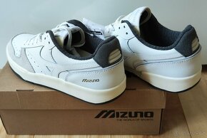 Boty Mizuno CITY WIND PREMIUM / White_EUR 40.7 / UK 7.0 - 8