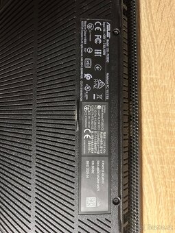 Asus FX505DT, Ryzen 5, GTX 1650 - 8