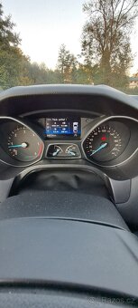 Ford Fokus 3 - 8