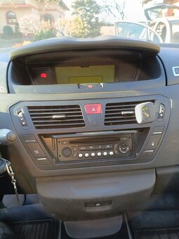 Citroën C4 Picasso 1.6 HDi, automatická převodovka - 8