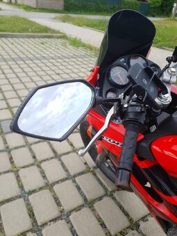 Honda CBR 125 R 2004 - A1 10kW - 8