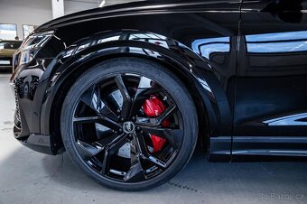 Audi RSQ8 - 8