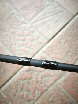 Kaprařský prut Daiwa Black Window XT Bait 3,00m - 8