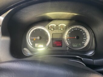 Volkswagen Golf 4 combi - 8