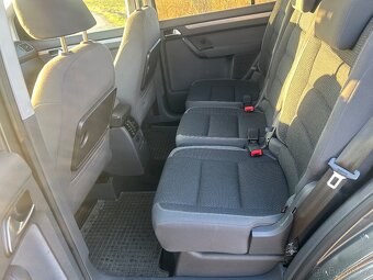 VW Touran 2.0 103 KW - 8
