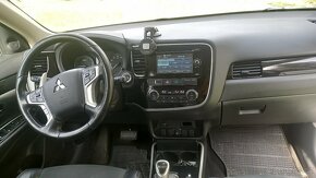 Mitsubishi Outlander 2.0 PHEV 4×4 2016 - 8