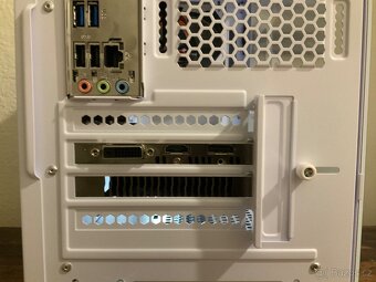 (prodáno) Montech AIR 100 White V4 PC - 8