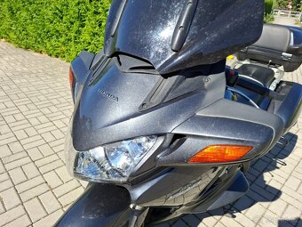 Honda Pan European - 8