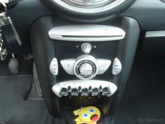 Mini Cooper 1.6 D - 8