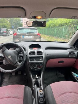 Peugeot 206 - 8