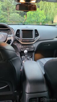 Prodám JEEP Cherokee Trailhawk 2.0 jTdi - 8