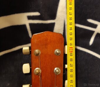 menší klasická kytara 3/4 - 8