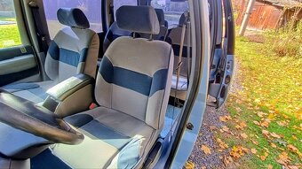 Evasion 2.0i 16V, 2x šoupačky, 7 míst k sezení - 8