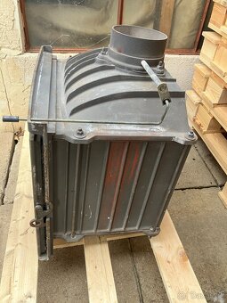 Liatinová krbová vložka BEF - 8