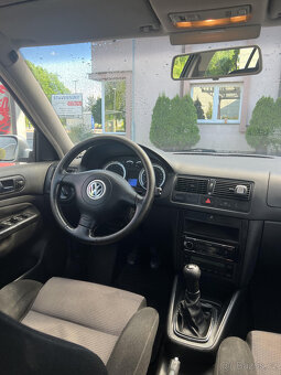 Volkswagem Golf IV 1.6 benzin - 8