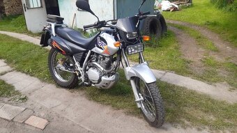 Hartford VR 125 - 8
