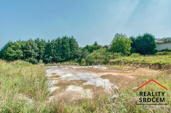Prodej pozemků na 2x dvojdům (včetně stavebního povolení), 1 - 8