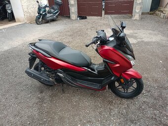Honda Forza 125i rv. 2018 ABS Cz doklady v ceně - 8