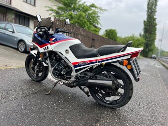Honda vf 500 v four - 8