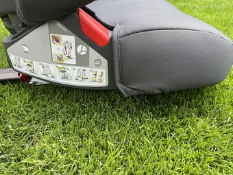 Autosedačka Britax Römer Discovery s ISOFIXEM - 8