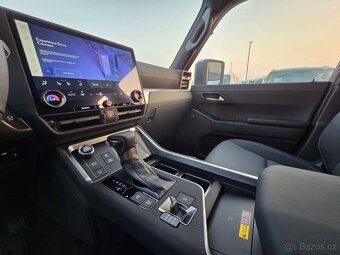 Lexus GX550, 3,5l twin turbo, US specifikace - 8