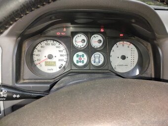 Mitsubishi Pajero 3.2 118kw automat - 8