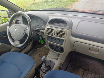 Renault Thalia 1.4 16V 72Kw RV.2004 - 8