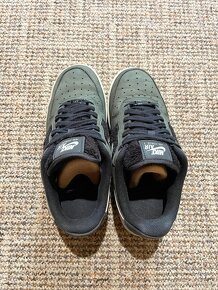 Nike Air force 1 Vel 38,5 - 8