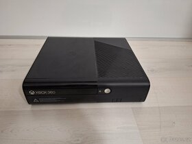 Prodám Xbox 360 E Stingray - 8