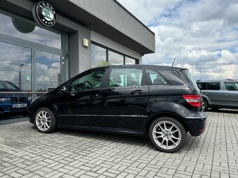 Mercedes-Benz Třídy B 200 100kW AVANTGARDE TOP STAV - 8