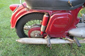 Jawa 250/592 - 8