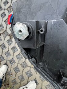 Svetlo prave na Mercedes S W222 cislo W2229061302 - 8