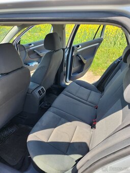 VW Golf 5 1.9 TDI - 8
