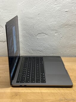 MacBook Pro 13” 2017/16GB RAM/intel i5/512GB SSD/ Záruka - 8