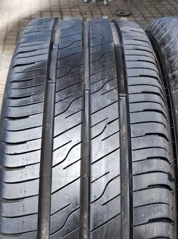 2ks 215/60 R17C 8,5mm letni - 8