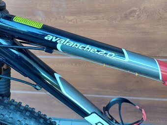 Horské kolo GT Avalanche 2.0 - 8