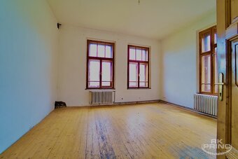 Rodinný dům 657 m2, na pozemku 891 m2, obce Hrobce, Litoměři - 8