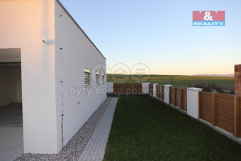 Prodej rodinného domu, 233 m², Klatovy, ul. Nedbalova - 8