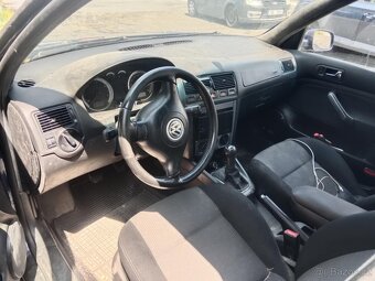 VW golf - 8