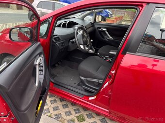 Toyota Verso - 8