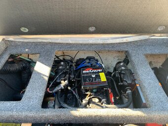 Kajutový člun RENKEN CLASSIC 2000 5,7L - 8