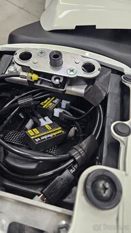 Suzuki GSX-R 750 k9 - 8