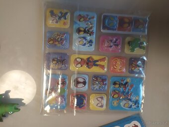 Mix různých hraček - 8