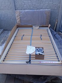 Prodám novou čalouněnou postel REFLEX - 8
