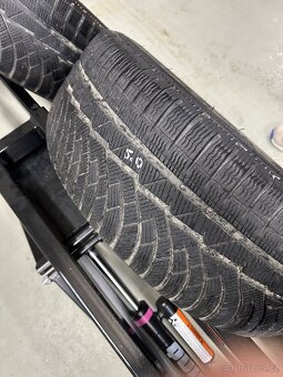 Audi R19 235/45 R19 - 8