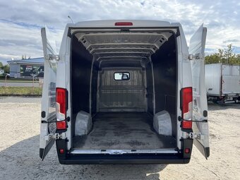 Prodám Fiat Ducato 2.3,118kw. L5H2. Délka ložné plochy: 405 - 8