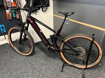 CUBE Stereo Hybrid 140 HPC RACE 750 2024 XL 554km - 8