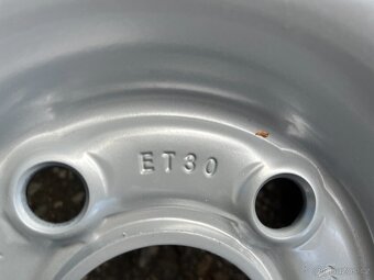 Kola 195/50R13C 104/101N 6Jx13 H2 ET30 5 x 112 nejetá - 8