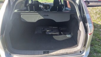 Ford Focus 1.6 TDCi 80kw rok 2009 - 8
