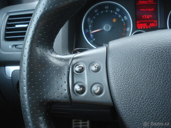 Volkswagen Golf GTI 147 KW - 8